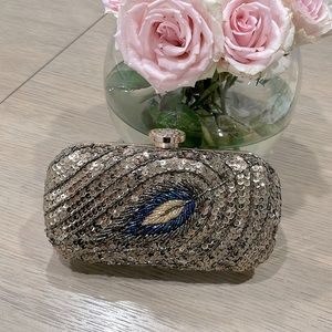 Bebe Clutch